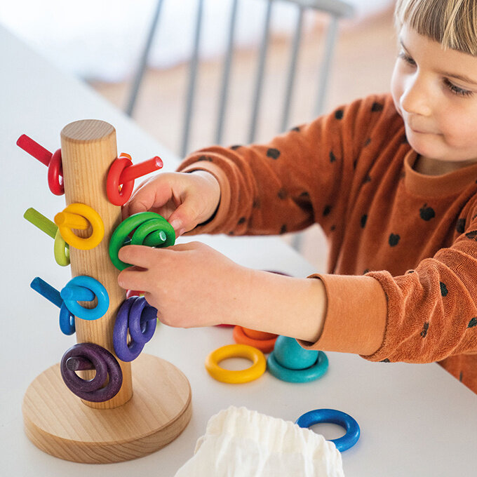 Grimm's Sorteerboom voor houten Ringen - Rainbow | Speel je Wijs