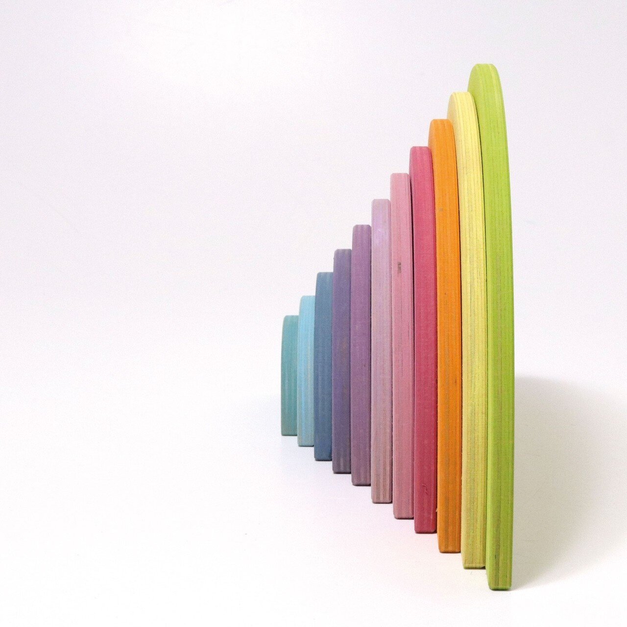 Grimm's halve houten Circels Pastel