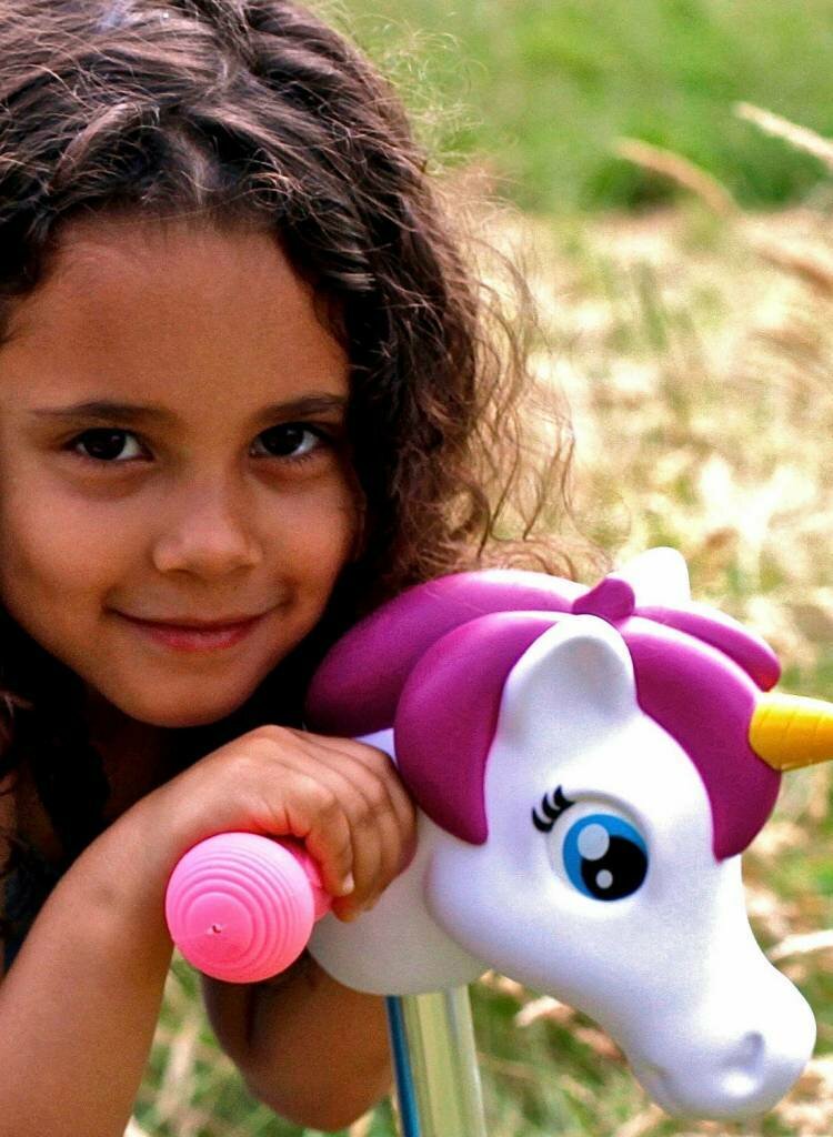 Microstep-Scootaheadz Eenhoorn wit