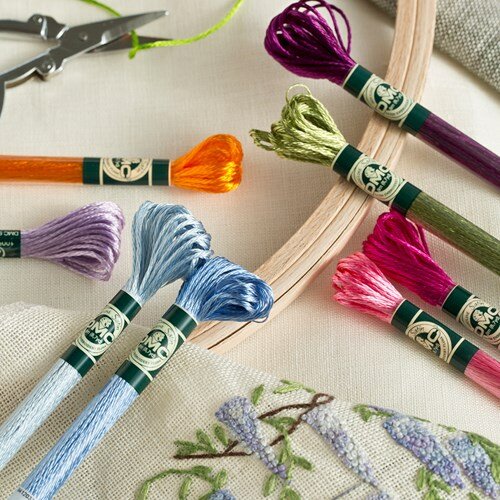 DMC Satin Splijtzijde / Borduurgaren