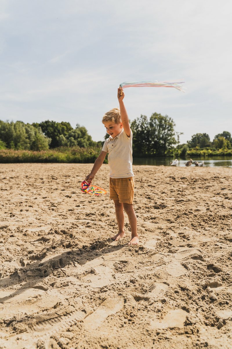 Tess & Tobi Handvlieger met Linten - Danslint Regenboog | Speel je Wijs