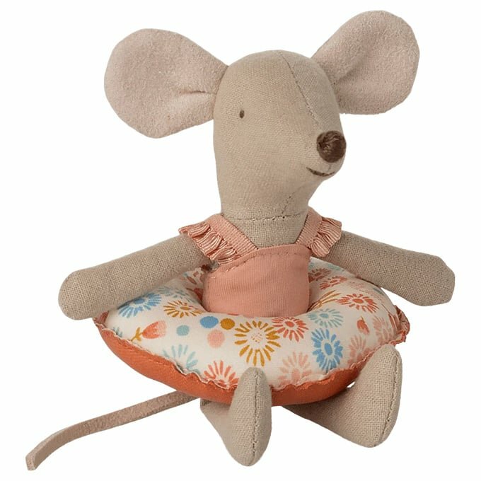 Maileg Strand Muis met zwemband - Kleine Zus - Flower | Speel je Wijs