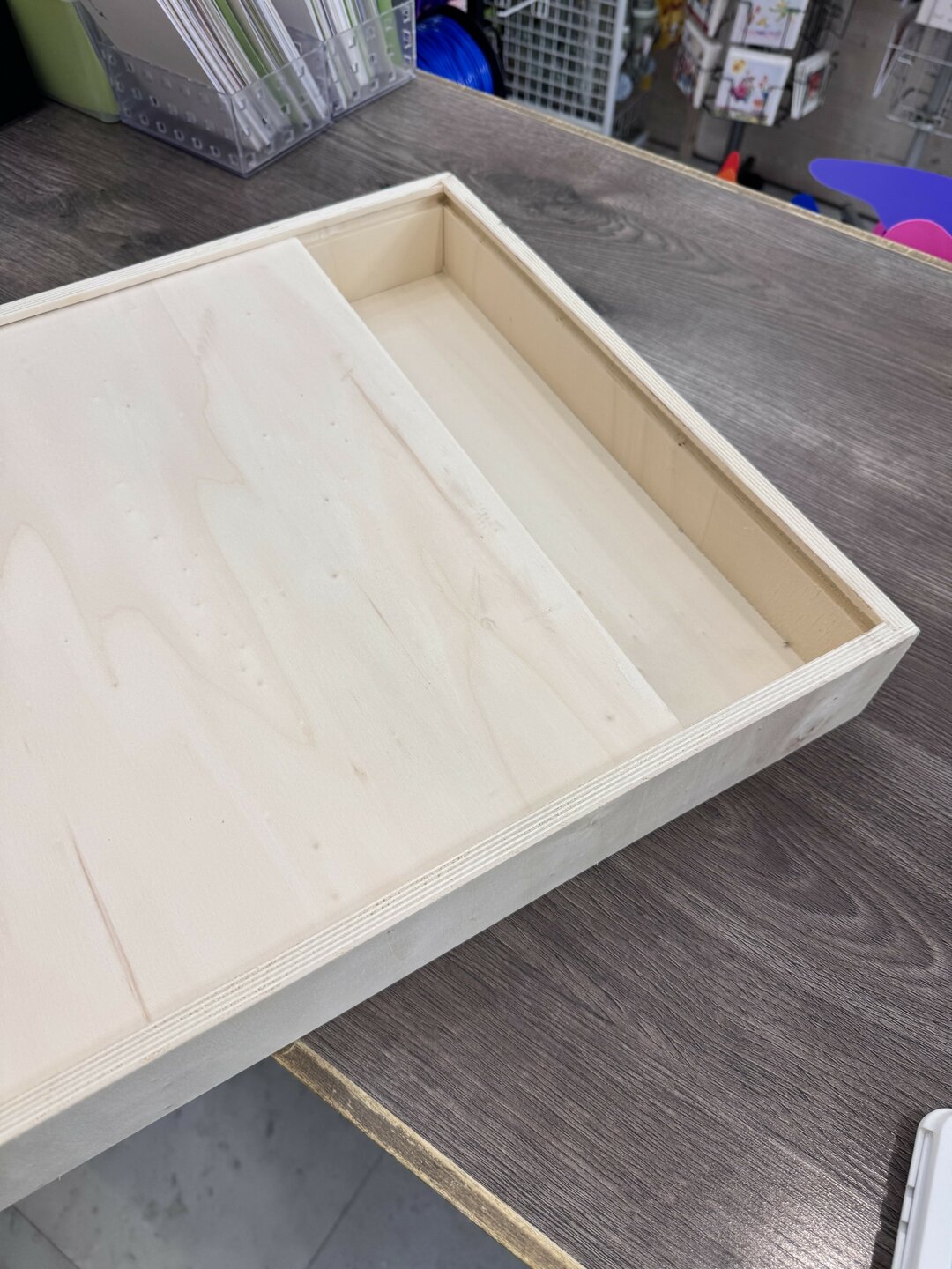 SJW - Houten Speelbak met deksel 60x45 cm.