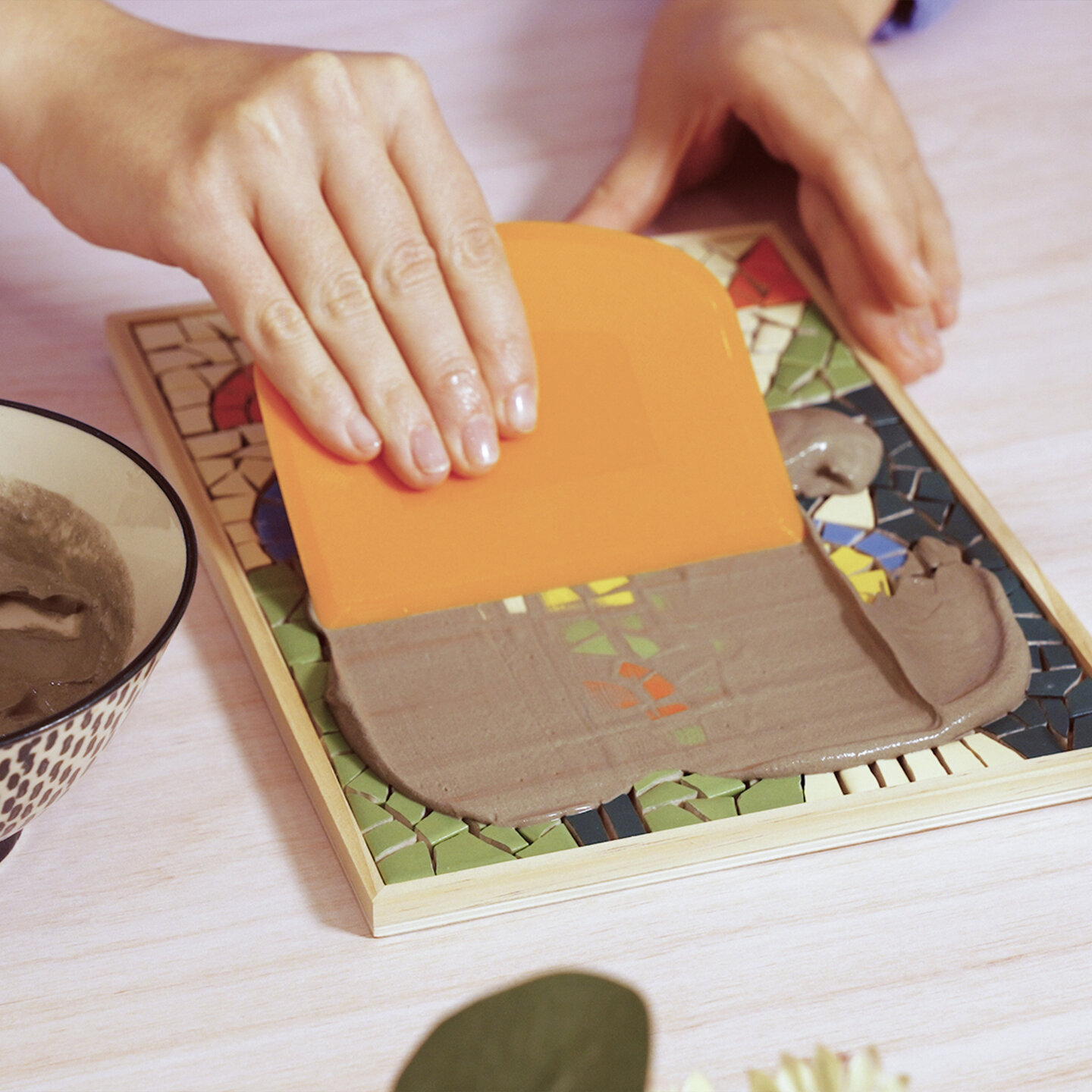 Djeco Knutselset Atelier 73 - Borduren 15+| Speel je Wijs