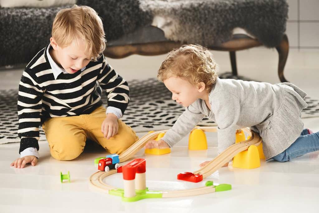 Brio Mijn Eerste Treinset op Batterijen - 33710 | Speel je Wijs