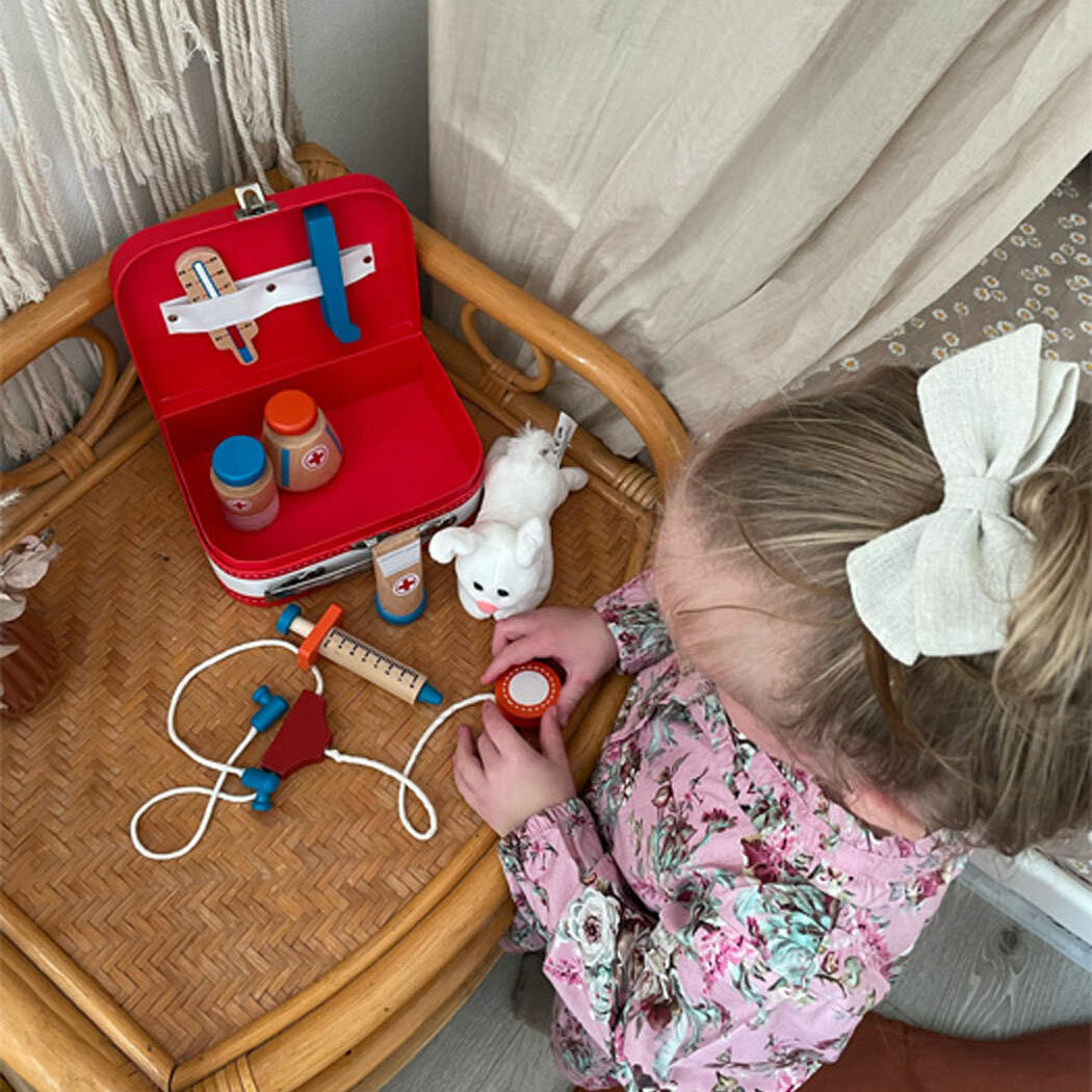 Small Foot - Houten Dierenarts Set in Koffer, 9dlg. | Speel je Wijs