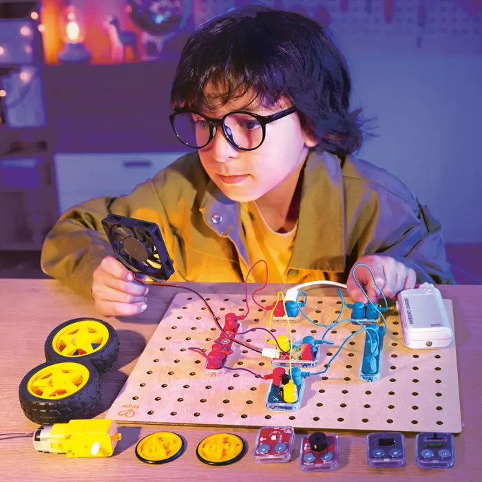 Hape LabBox Circuit Explorer - BASE 8+