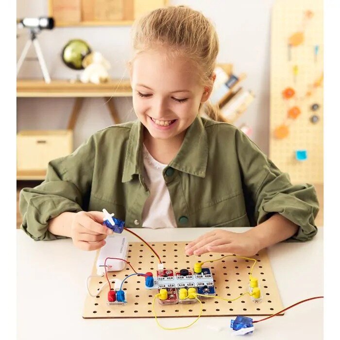 Hape LabBox Circuit Explorer - PRO 8+ | Speel je Wijs
