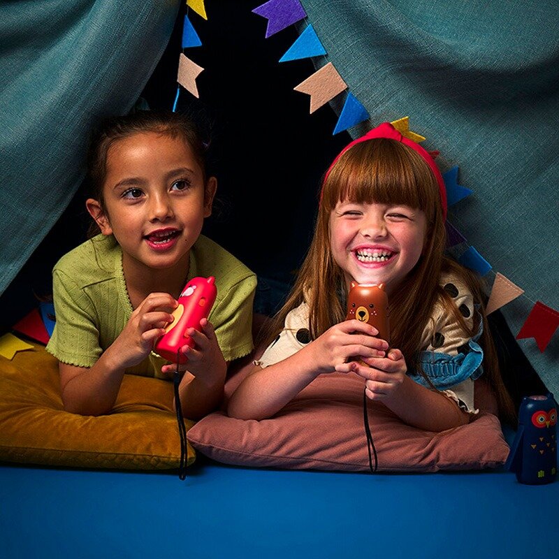 Kikkerland Kidoki - Zaklamp - Squeeze Flashlight | Speel je Wijs