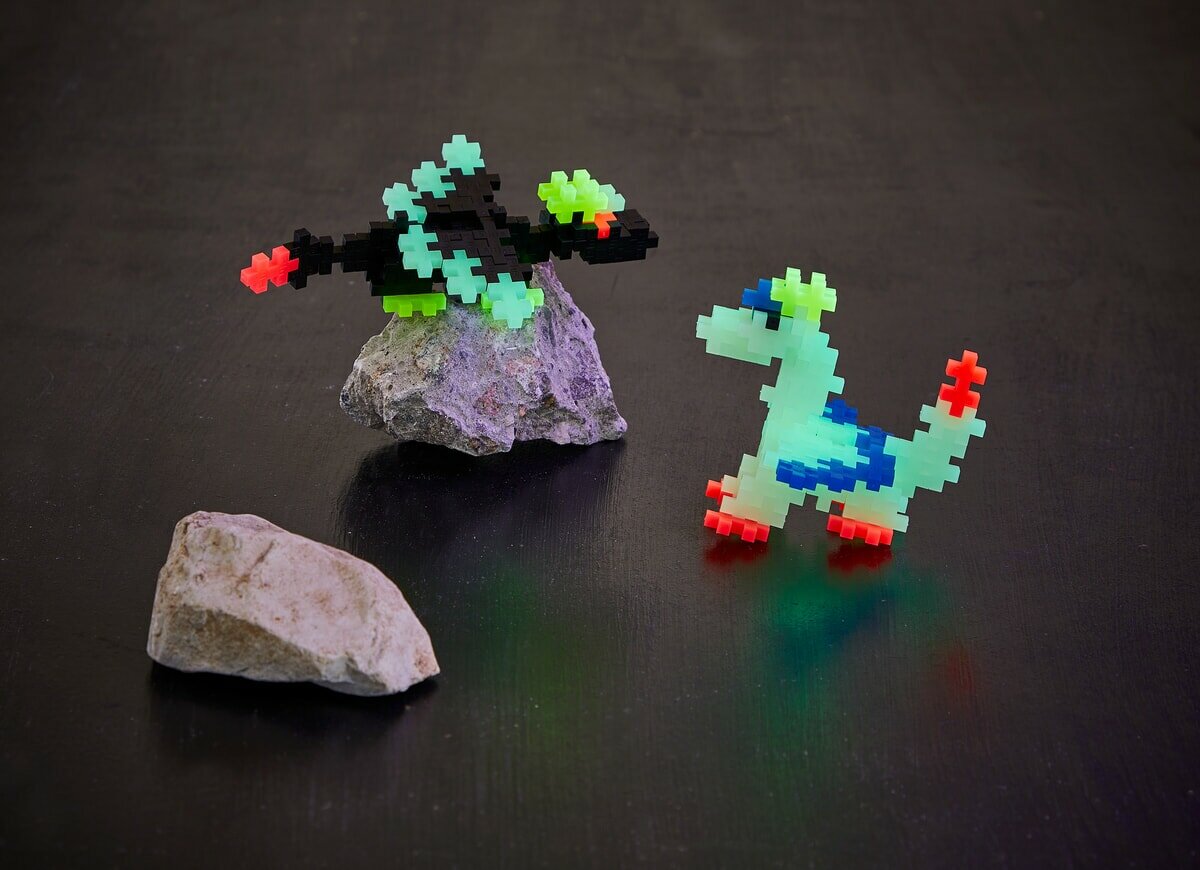 Plus Plus Glow Dragons 100 stuks - Tube | Speel je Wijs 