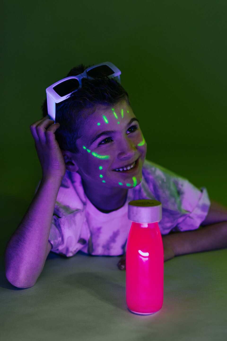 Petit Boum Sensorische fles - Float Bottle Pink Fluor | Speel je Wijs