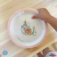Petit Jour - Peter Rabbit - Melamine Bord Roze | Speel je Wijs
