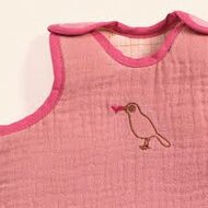 Djeco Pomea Poppenslaapzak - Roze | Speel je Wijs