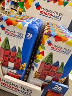 TopaniHouse is een set kartonnen stapelblokken voor kinderen
