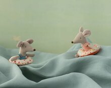 Maileg Strand Muis met zwemband - Kleine Zus - Flower | Speel je Wijs