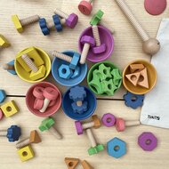 TickiT Regenboog houten Moeren en Bouten | Speel je Wijs