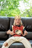Little Adventures - Gold King Full Crown 3+ | Speel je Wijs