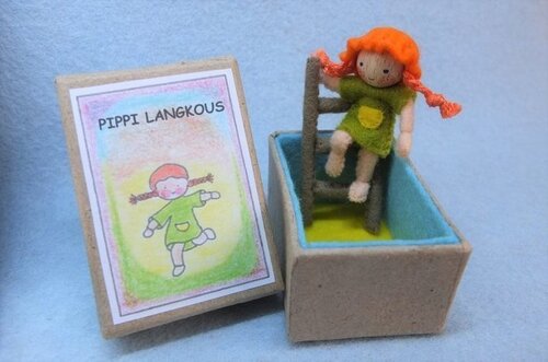 Atelier Pippilotta Doosjes - Pippi Langkous in een doosje