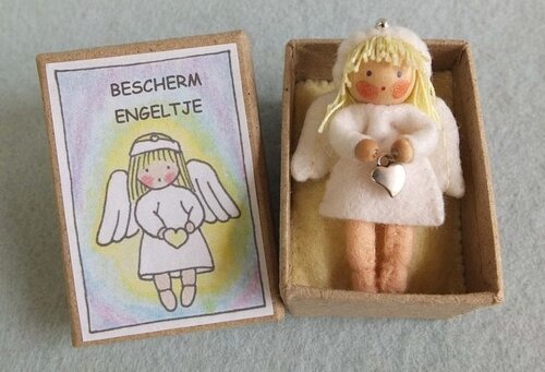 Atelier Pippilotta Doosjes - Beschermengeldoosje