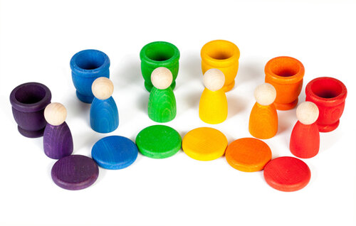 Grapat houten Nins, Bakjes en Munten