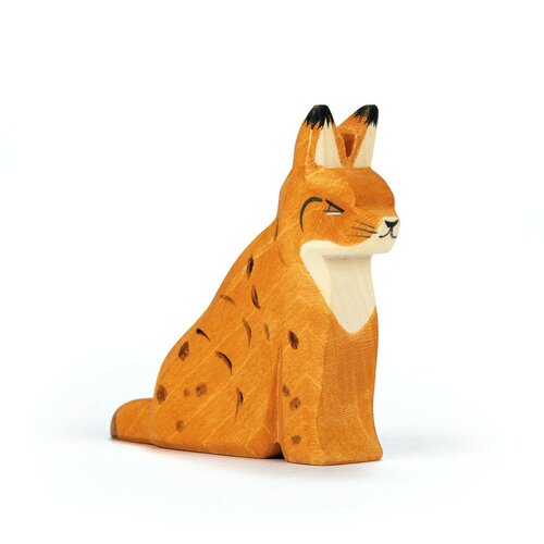 Ostheimer Houten Lynx zittend