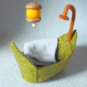 Atelier Pippilotta Poppenhuis 3 - Bladerbadje-Handdoek en Eikellampje
