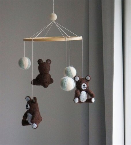 Gamcha Muziekmobiel / Boxmobiel - Teddy met Balletjes - Blauw 100% wolvilt