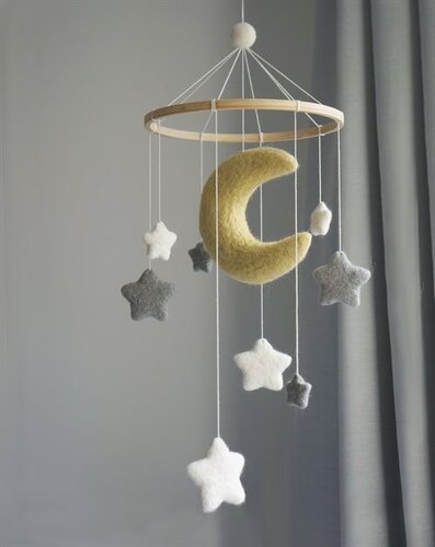 Gamcha Muziekmobiel / Boxmobiel - Maan Geel 100% wolvilt 1